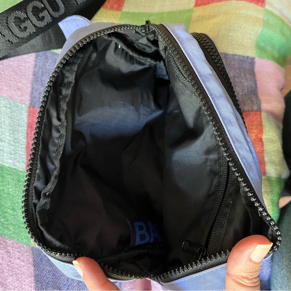 BAGGU Cornflower Fanny Pack - Picture 5 of 6
